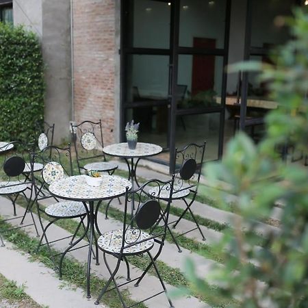 Hotel Manonnee Chiang Rai Esterno foto