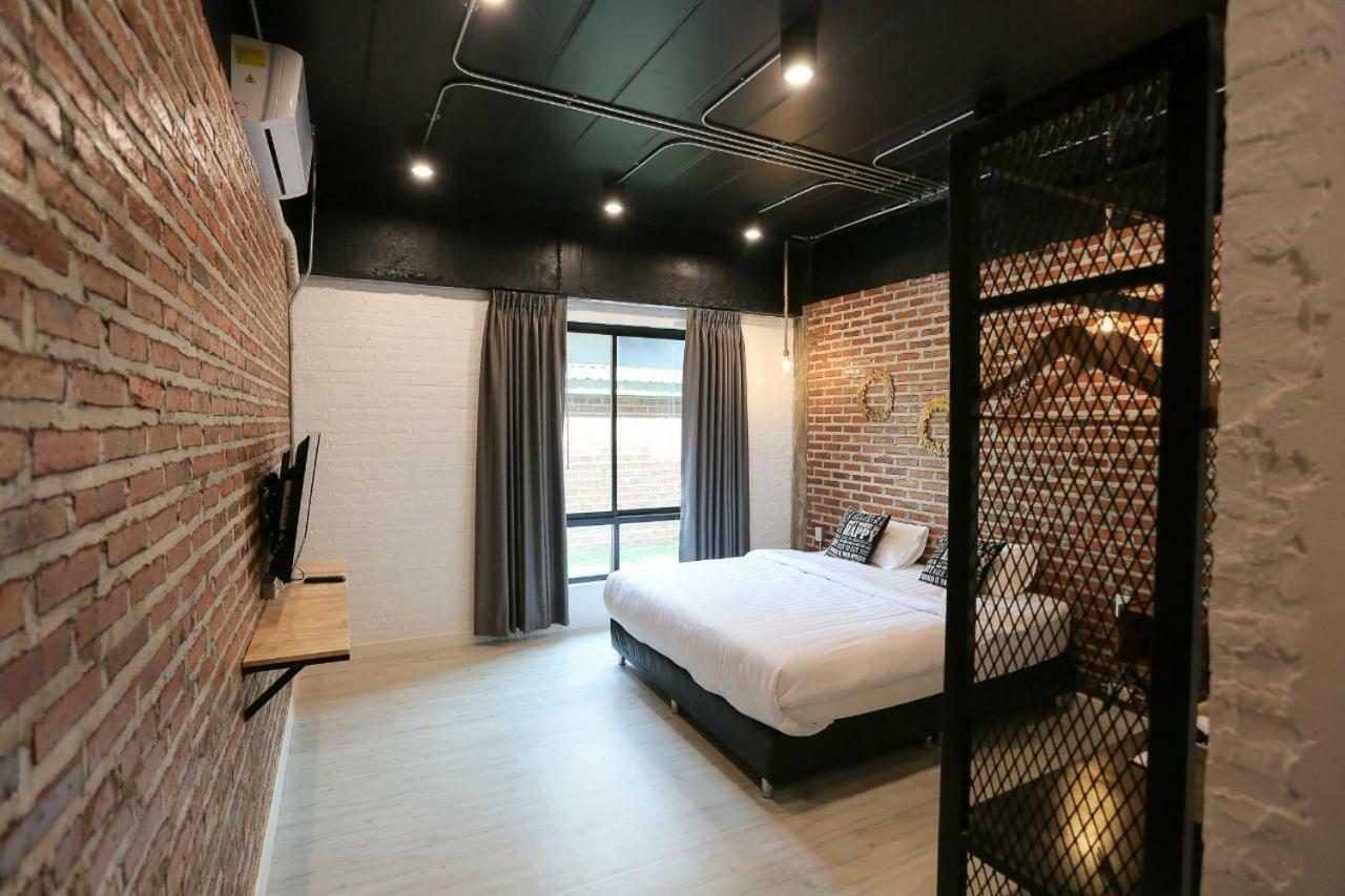 Hotel Manonnee Chiang Rai Esterno foto