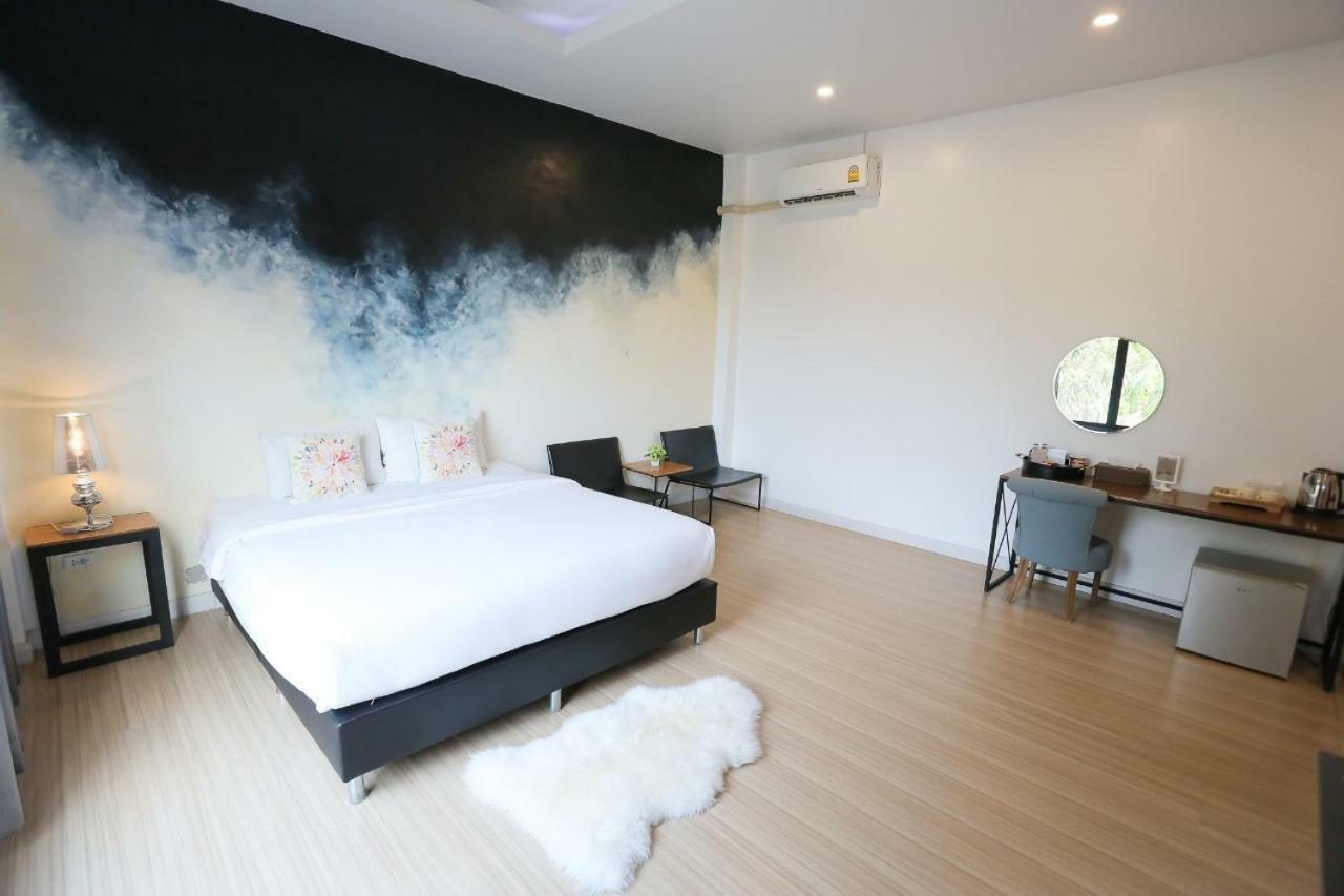Hotel Manonnee Chiang Rai Esterno foto