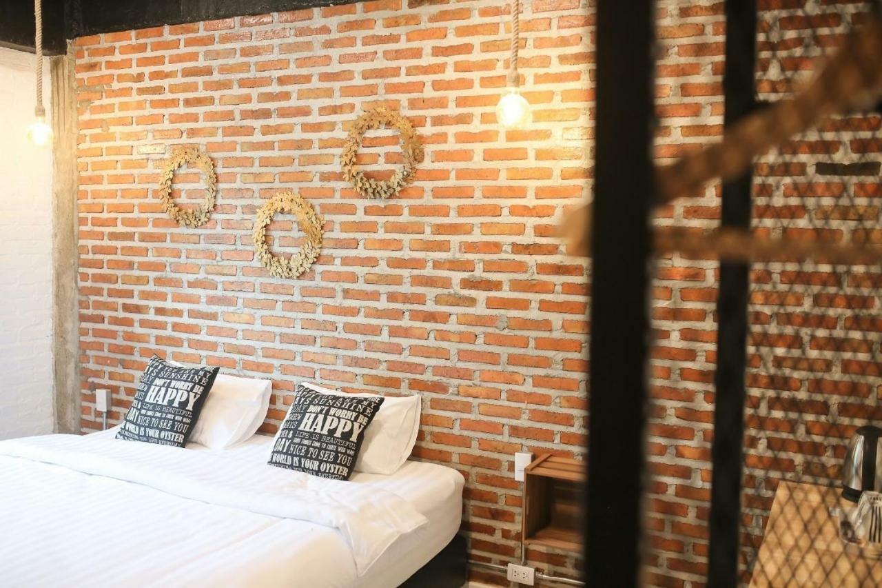 Hotel Manonnee Chiang Rai Esterno foto
